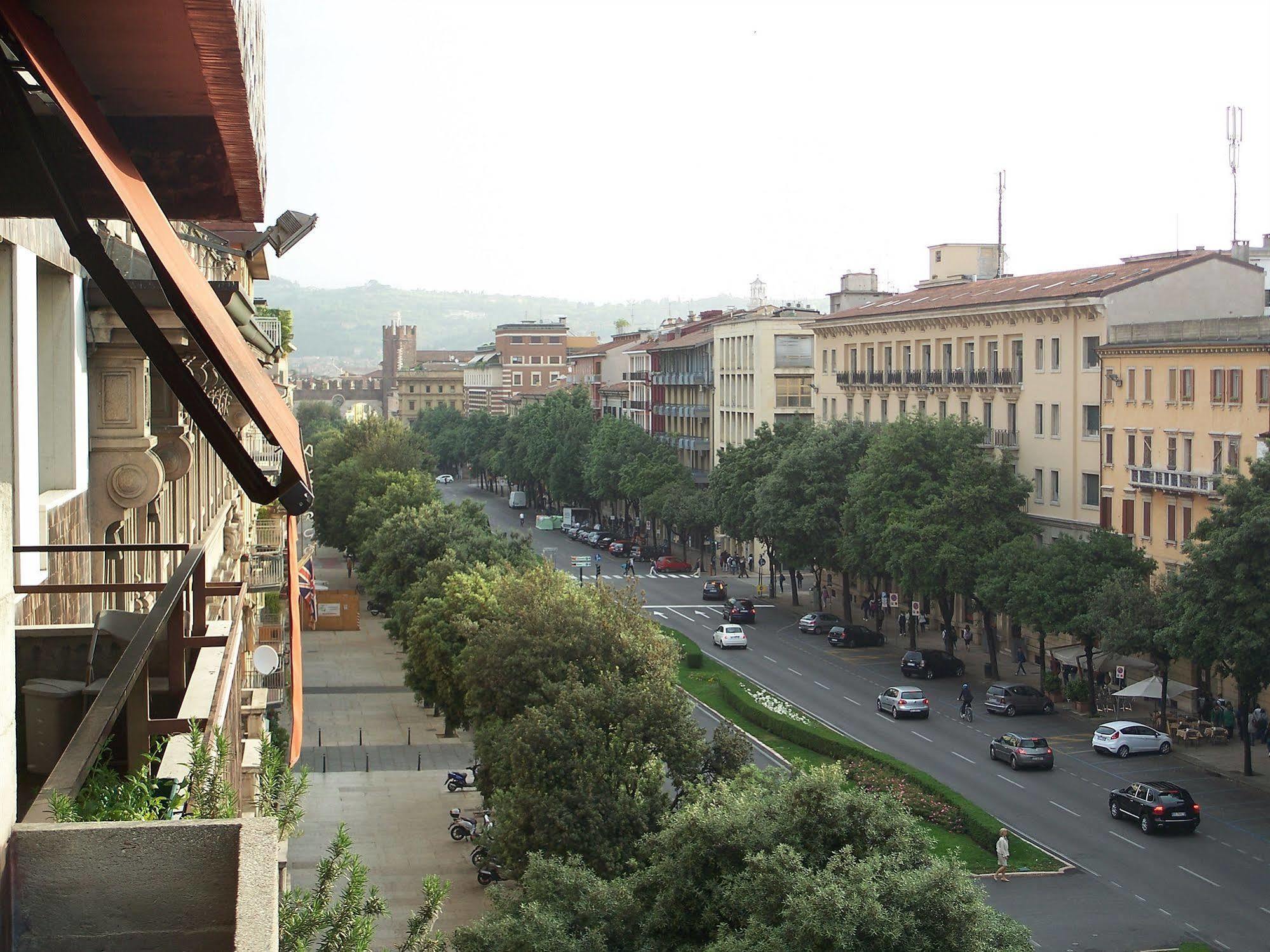 Arte Nel Centro Bed & Breakfast Verona Exterior photo
